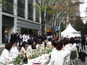 食育に特化した次世代のエリアマネジメント事例：大丸有エリア